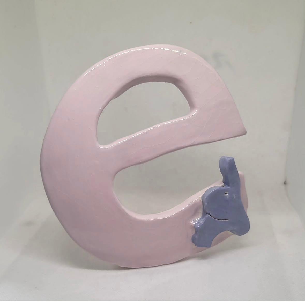 Iniciales personalizadas en cerámica artesanal